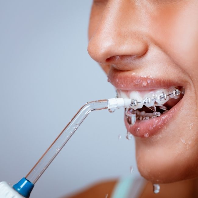 Best Electric Toothbrush and Water Flosser Combo of 2022 Natural