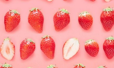Are Strawberries Good for Your Skin? – Strawberry Skincare Benefits