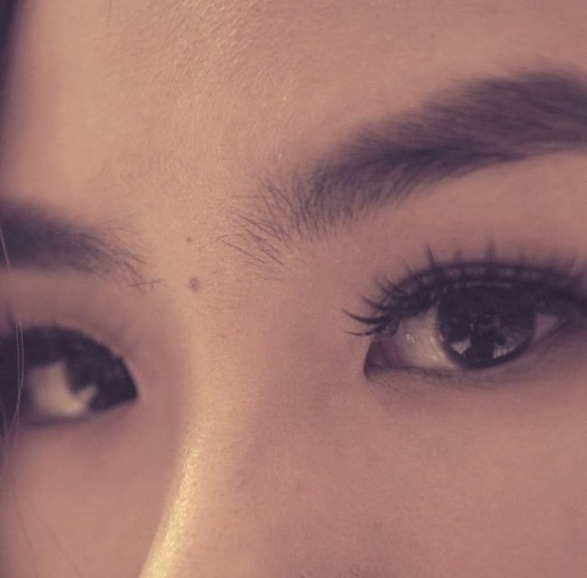 Best Mascara for Asian Eyes 2021 Edition: Mascaras for Thin or Straight Asian Eyelashes