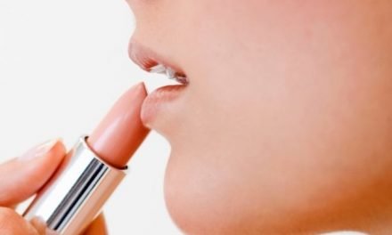 Top 11 Best Natural and Organic Lipstick Brands to Love