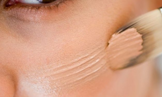 Best Oily Skin Foundations from MAC: Is MAC Face and Body Foundation good for oily skin?