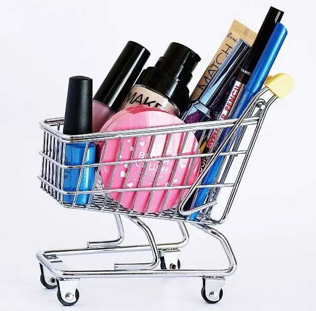Too Much Makeup: How Much Is Too Much and How Do I Fix It?