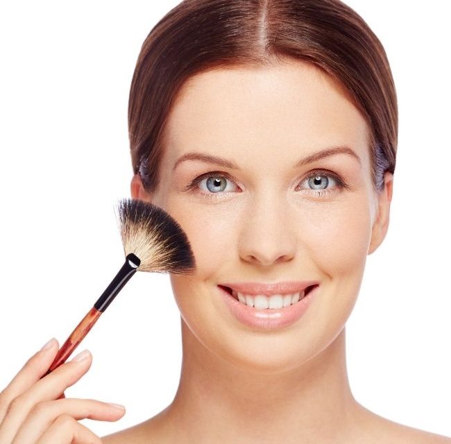 Ben Nye Banana Powder Dupes: Setting Powders That Aren’t Ben Nye!