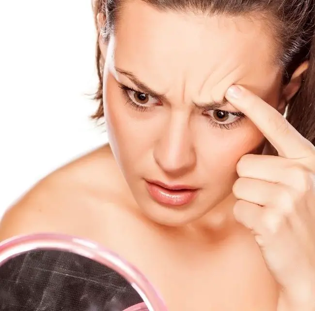 Eyebrow Tinting vs Microblading: Which Should You Choose?