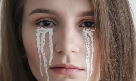Why Do Tears Burn My Face When I Tear Up or Cry?