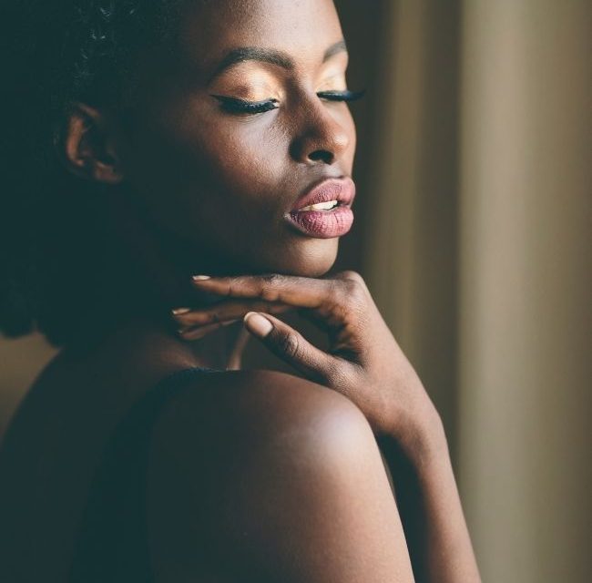 Best Face Moisturizer for African American Skin: Top Moisturizers for Black Skin in 2021