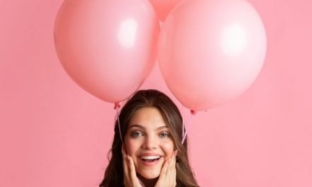 How to Blush: Tips for Making Yourself Naturally Blush on Command