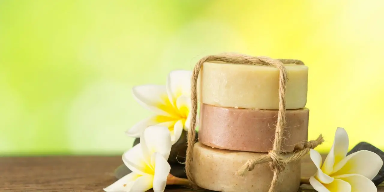 How to Make Breast Milk Soap & Why (DIY Recipe Included)