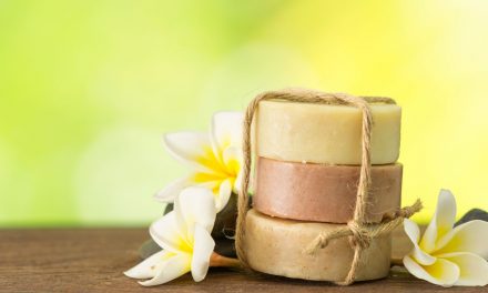 How to Make Breast Milk Soap & Why (DIY Recipe Included)