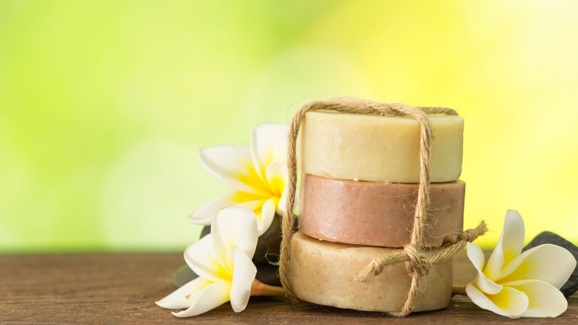 How to Make Breast Milk Soap & Why (DIY Recipe Included) | Natural