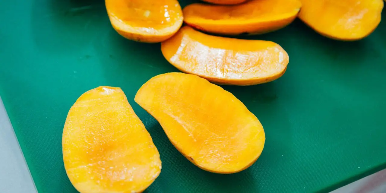 Is Mango Good for Acid Reflux?