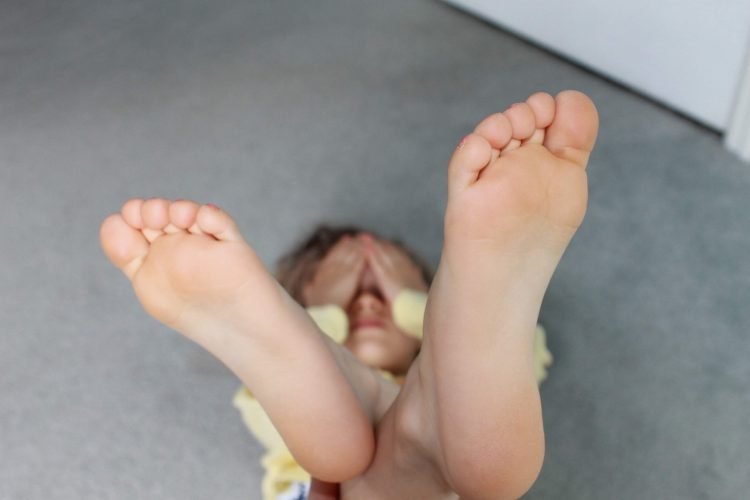 toddler's feet