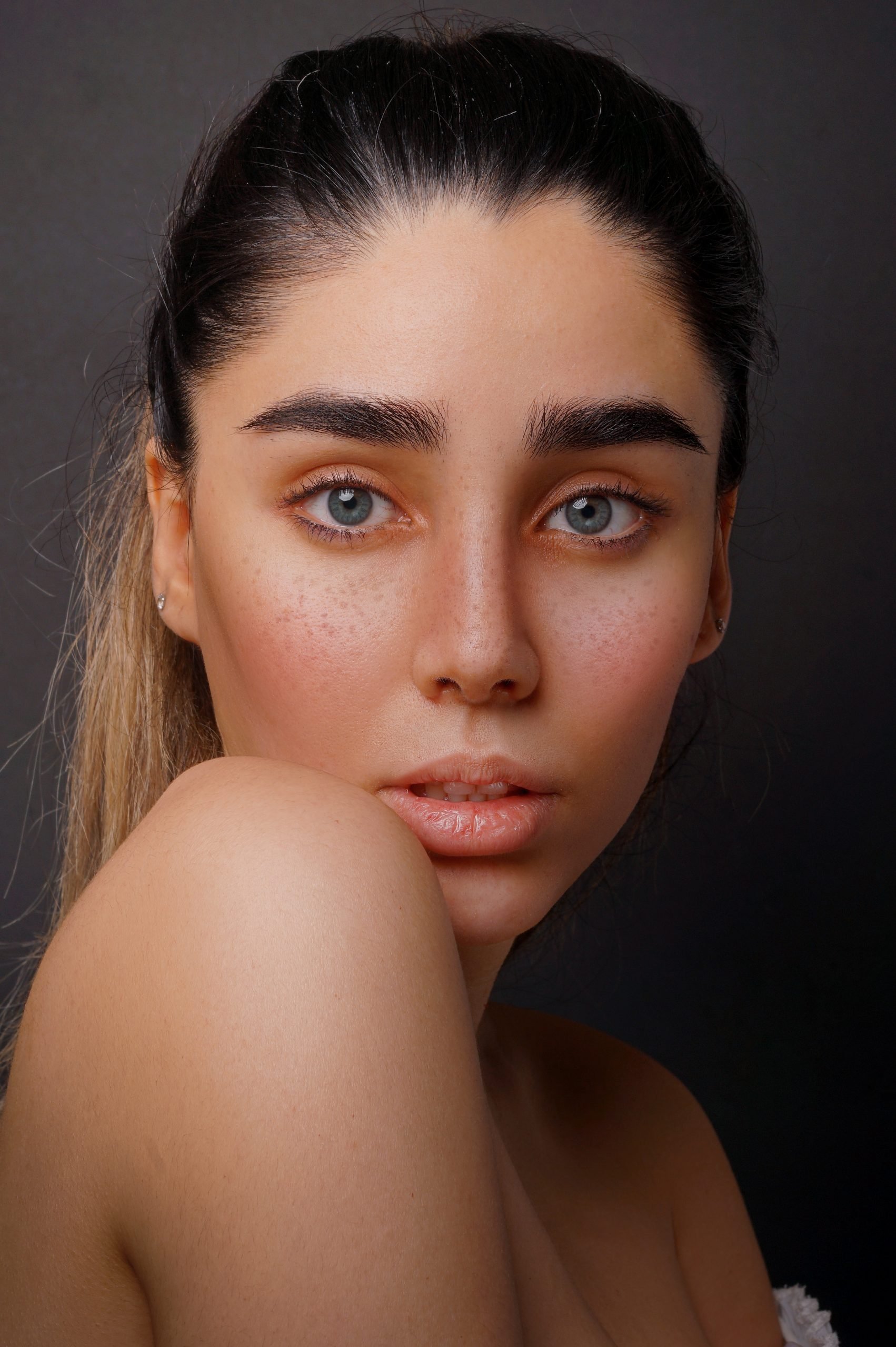 How Long Should You Wait to Apply Moisturizer After Retinol?