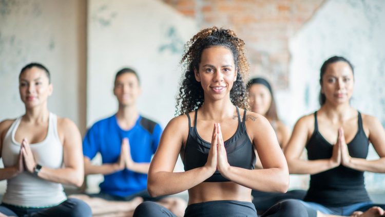 Meditate With Eyes Open – Is It Possible And Recommended?