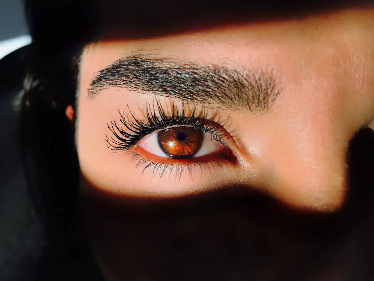 brow lamination gone wrong