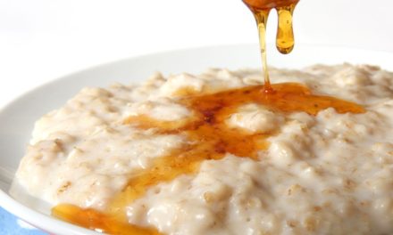 Transform Your Dry Scalp with These Natural Solutions (+ DIY Scalp Treatment Recipe)