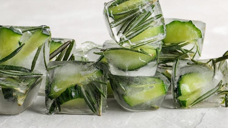 Cucumber And Green Tea Ice Cubes (a Simple Diy For Refreshed, Ready To Makeup Skin)