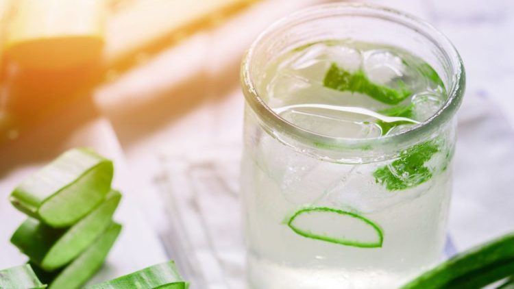 Frozen Aloe Cubes (and Does “skin Icing” With Aloe Actually Work?)